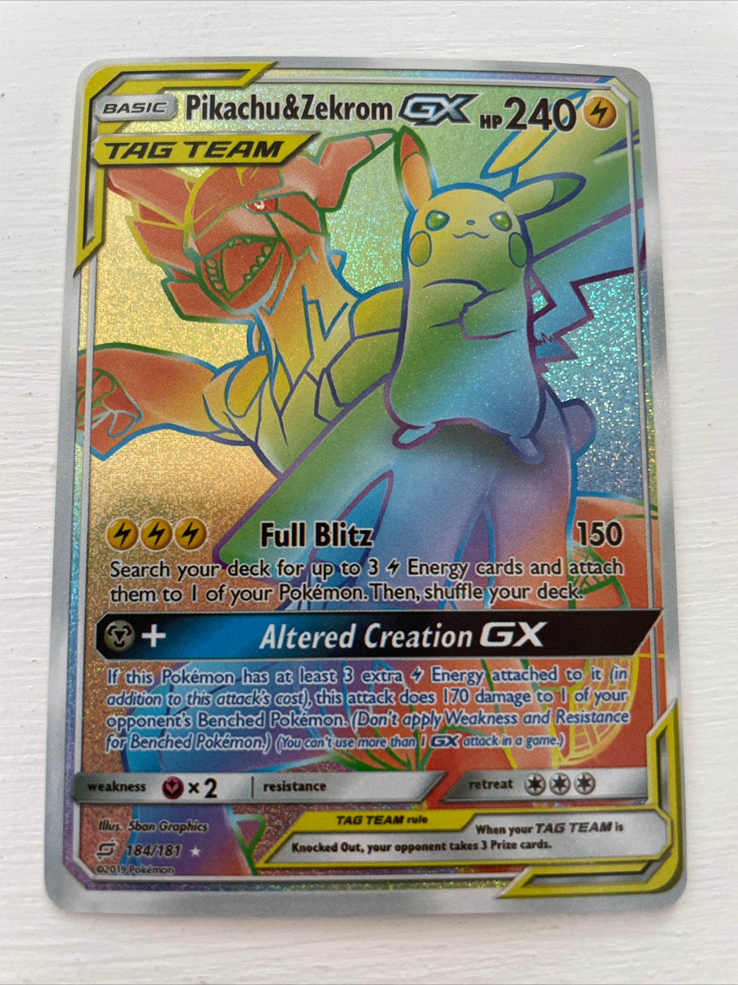 2019 Sun And Moon Team Up #184 Pikachu And Zekrom Rainbow